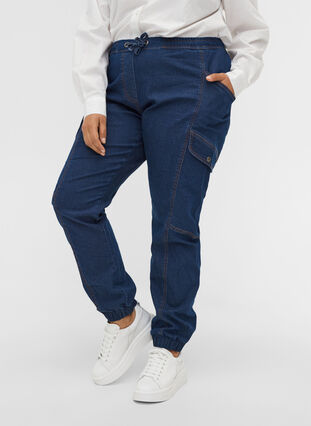 Loose fit jeans met ceintuur, Medium Blue, Model image number 2