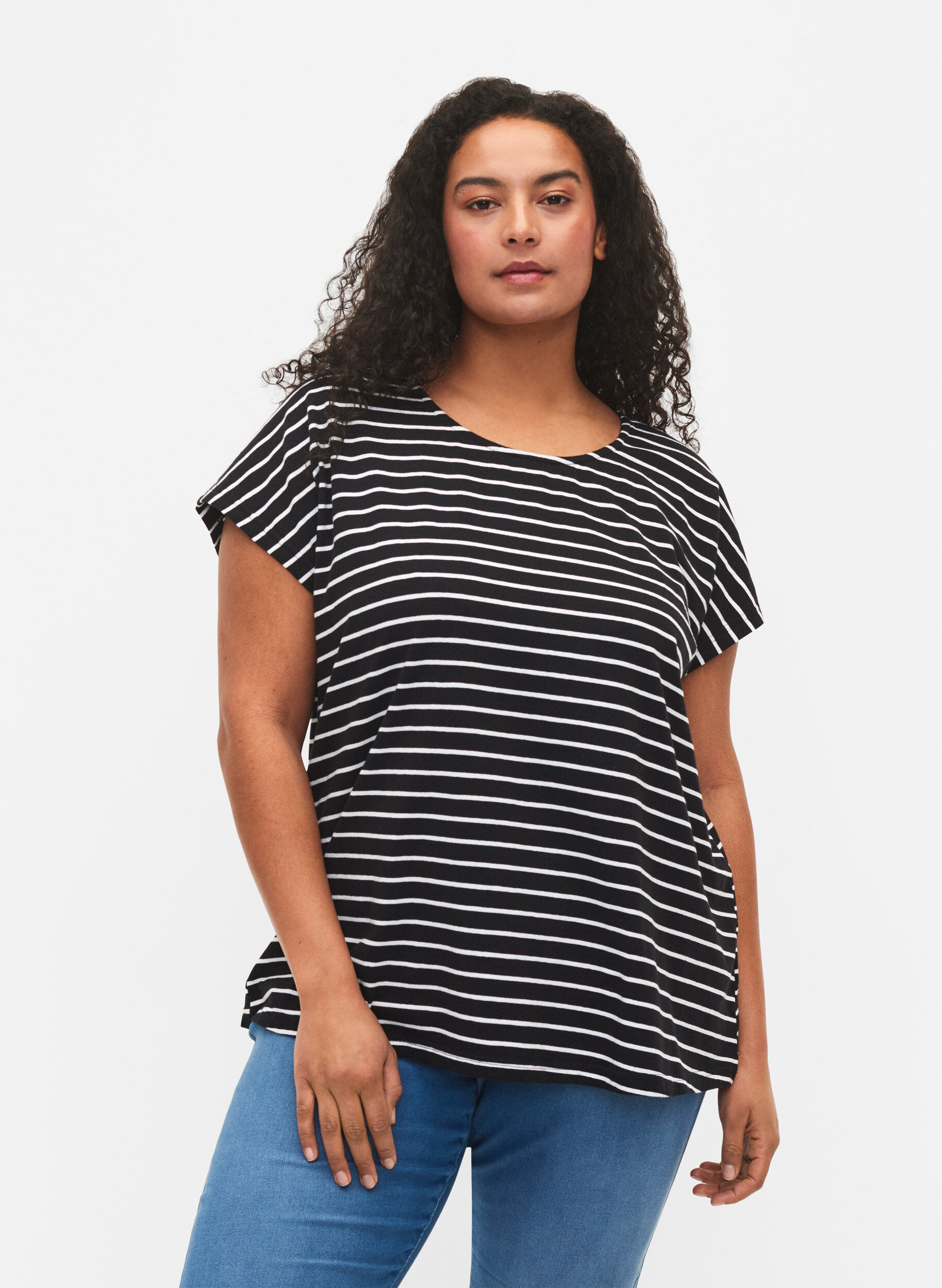 Zizzi	 Katoenen t-shirt met strepen, Black W. Stripe, Model image number 0