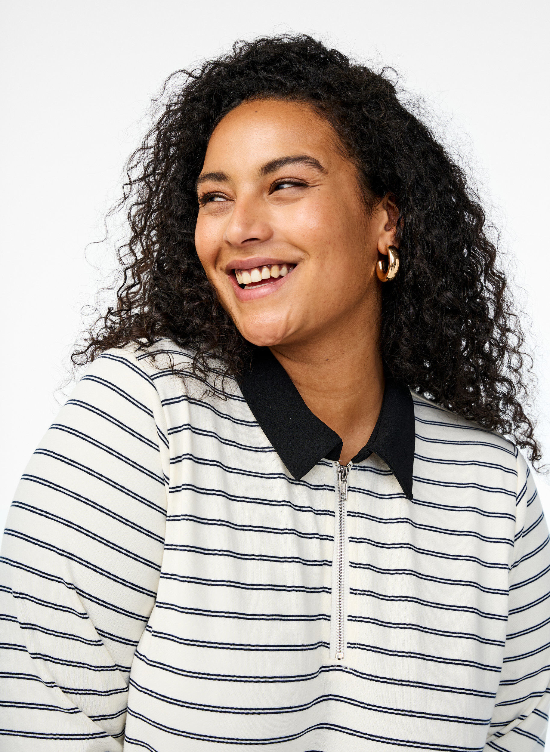 ZizziGestreept poloshirt met ritssluiting, Wit, Model image number 3