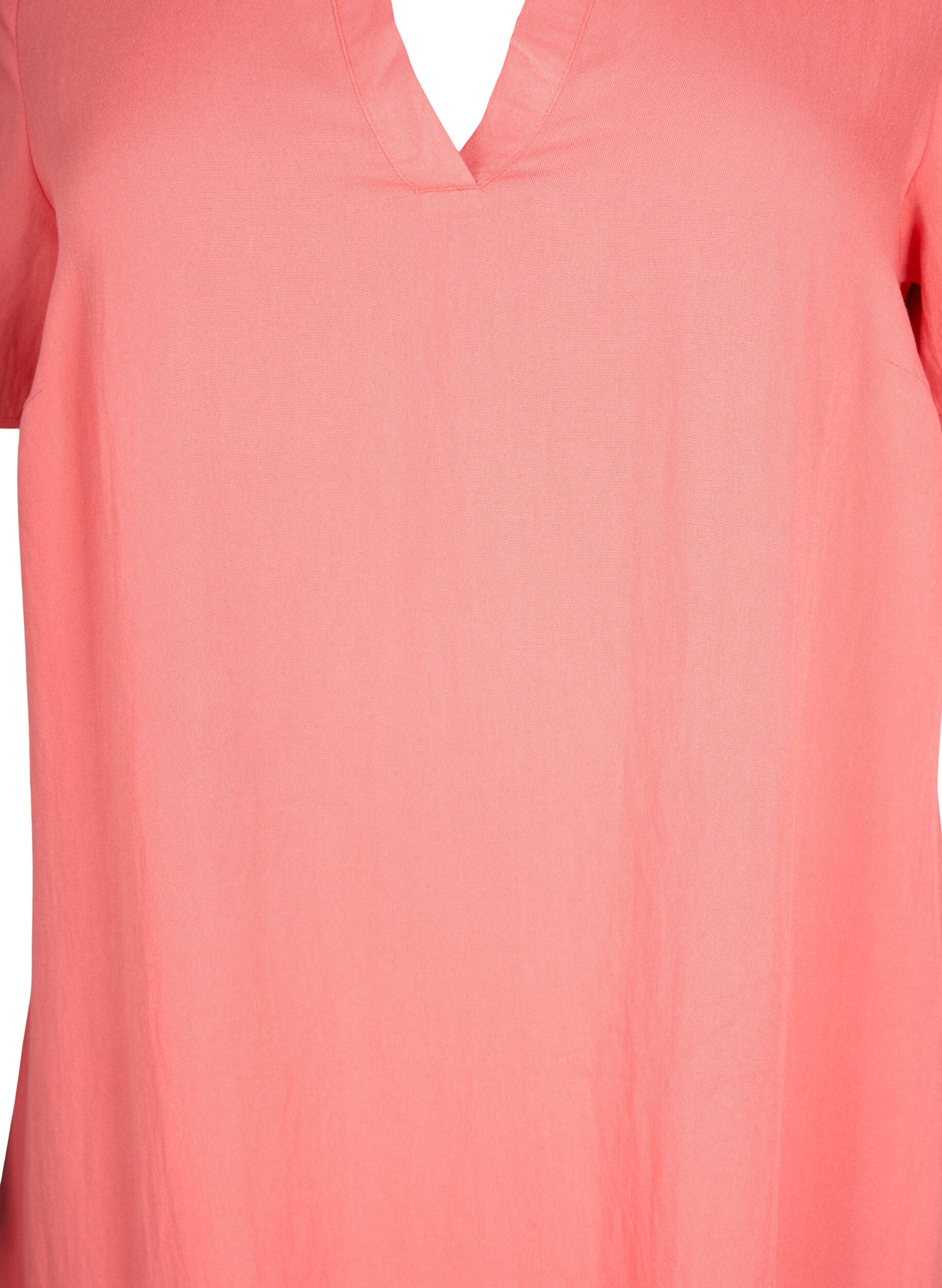 Zizzi Robe en viscose &agrave; manches courtes avec encolure en V, Corail, Packshot image number 2