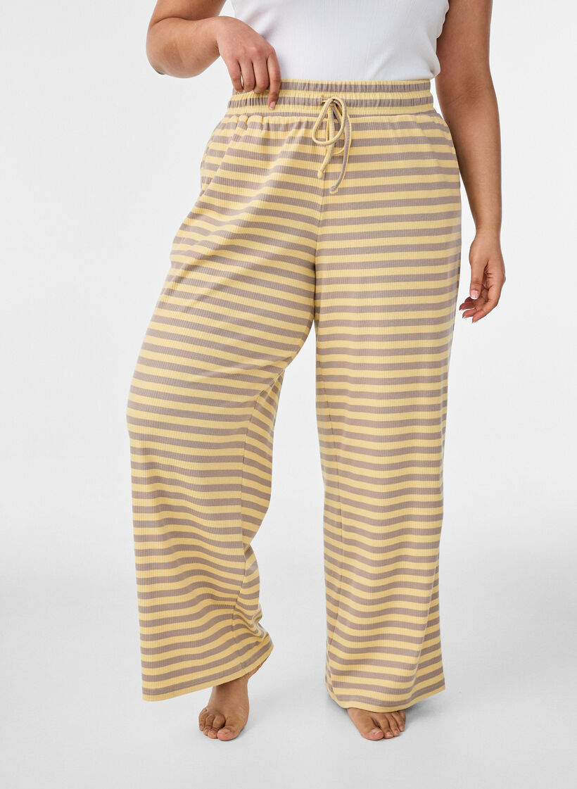 Gestreepte pyjamabroek met een high waist en wijde pijpen, Geel, Model image number 2