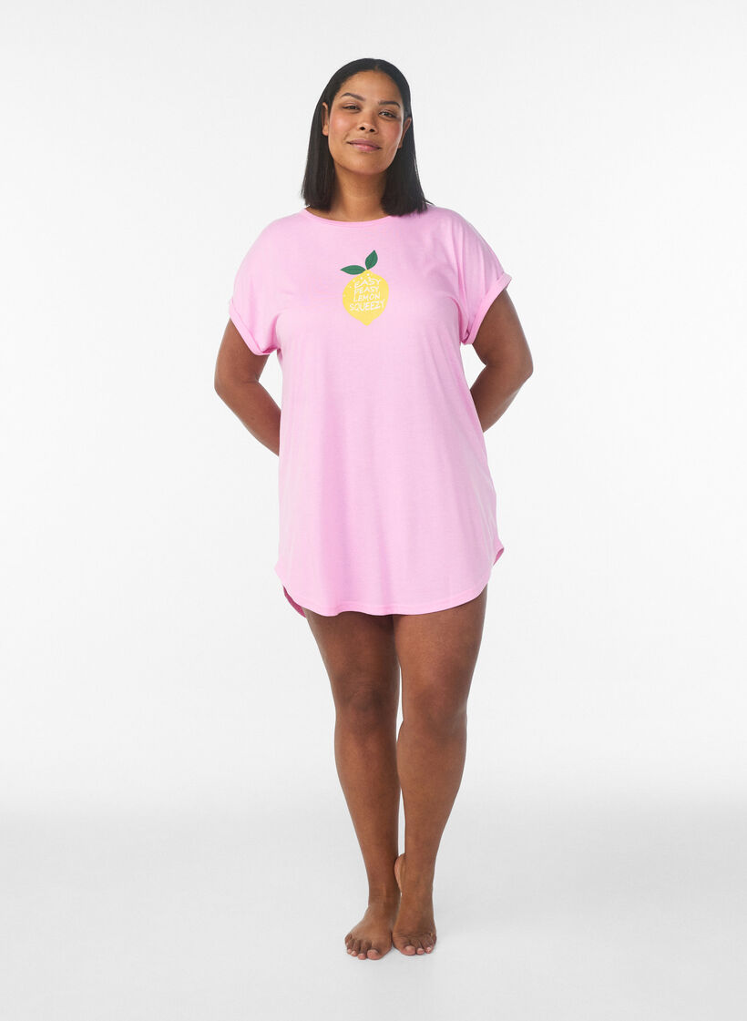 Chemise de nuit &agrave; manches courtes avec imprim&eacute; de texte, Rose, Model image number 1