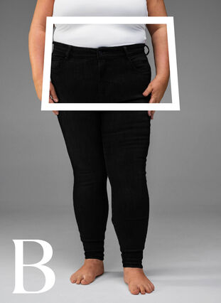 Super smalle jeans met hoge taille, Black, Model image number 1