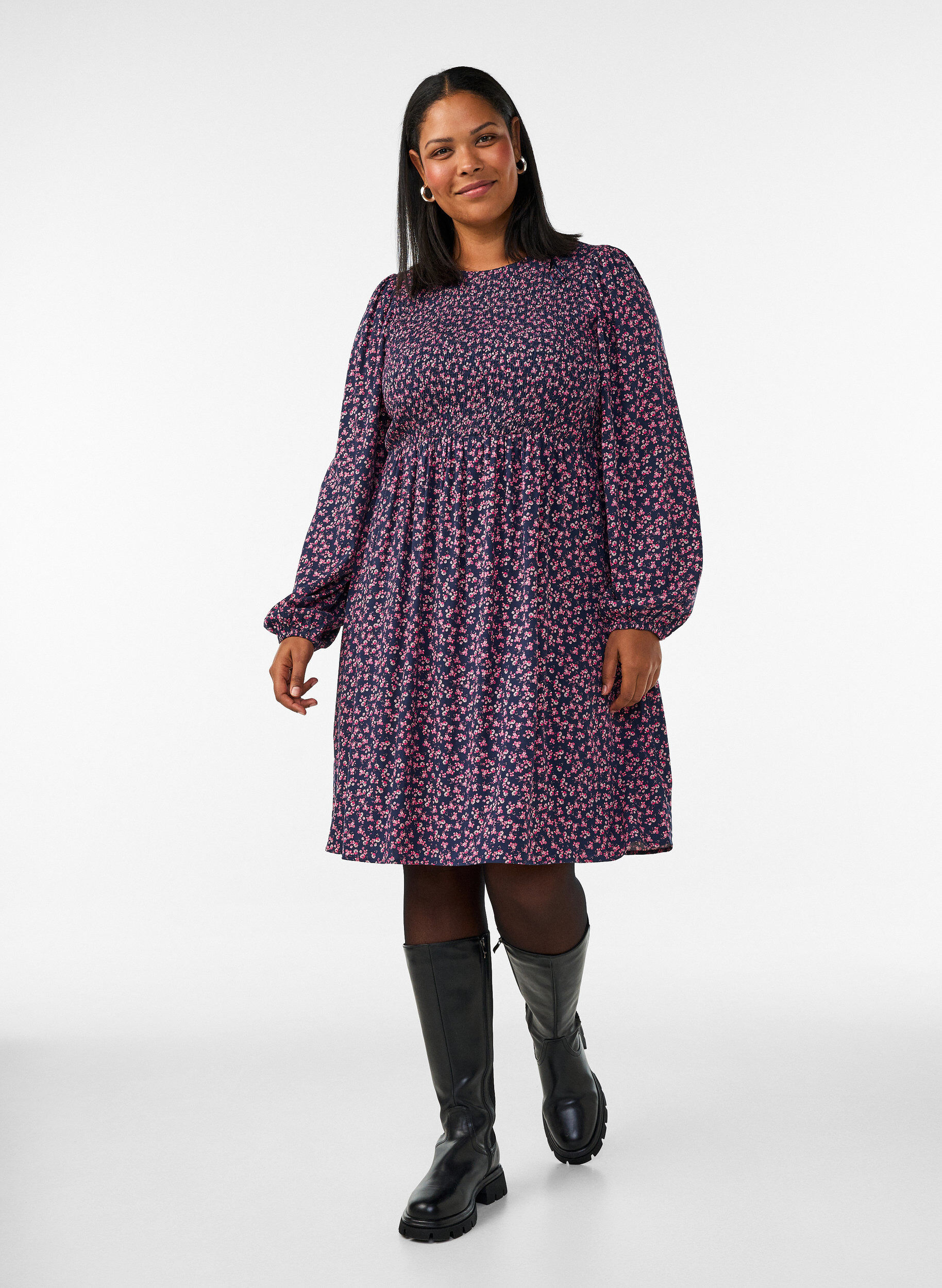 ZizziJurk met een gesmokte top en fijn bloemetjespatroon, Blauw, Model image number 1