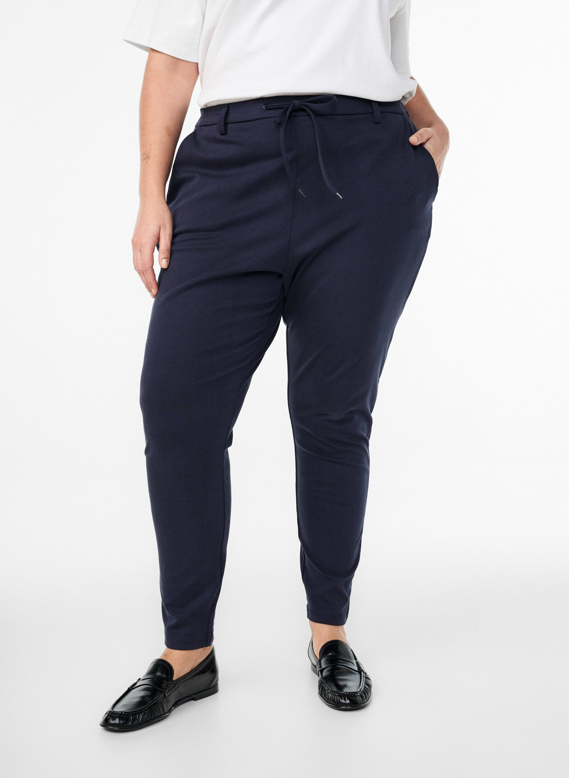 ZizziPantalon Maddison, Bleu, Model image number 2