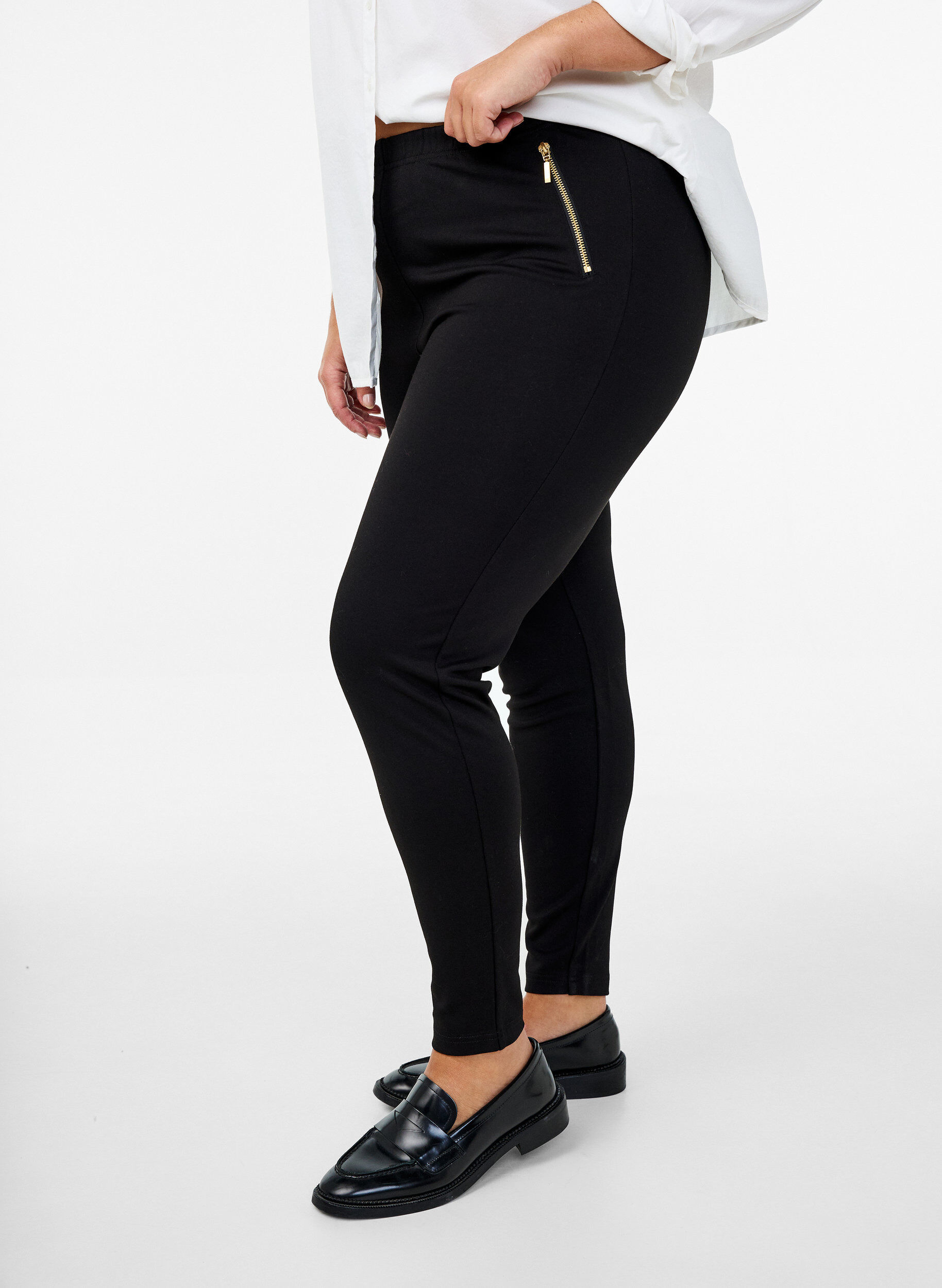 ZizziViscose legging met ritssluiting detail, Zwart, Model image number 0