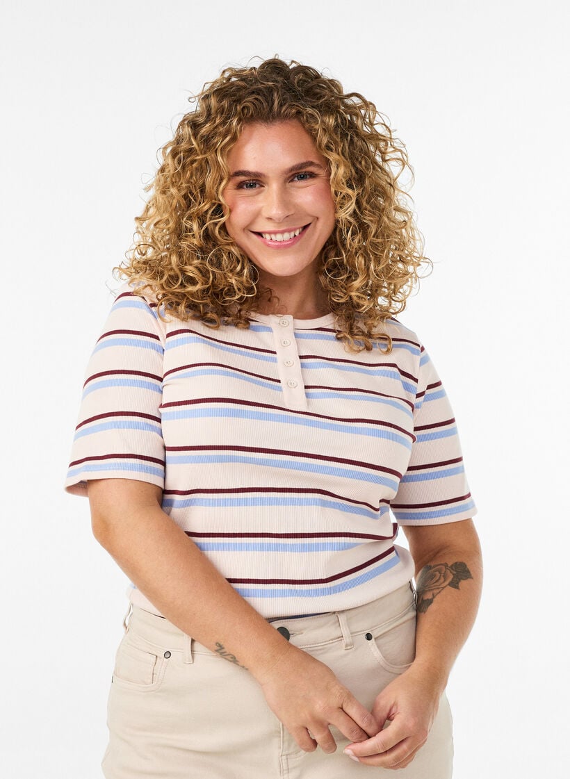 T-shirt met strepen en geribde knoopdetails, Paars, Model image number 0
