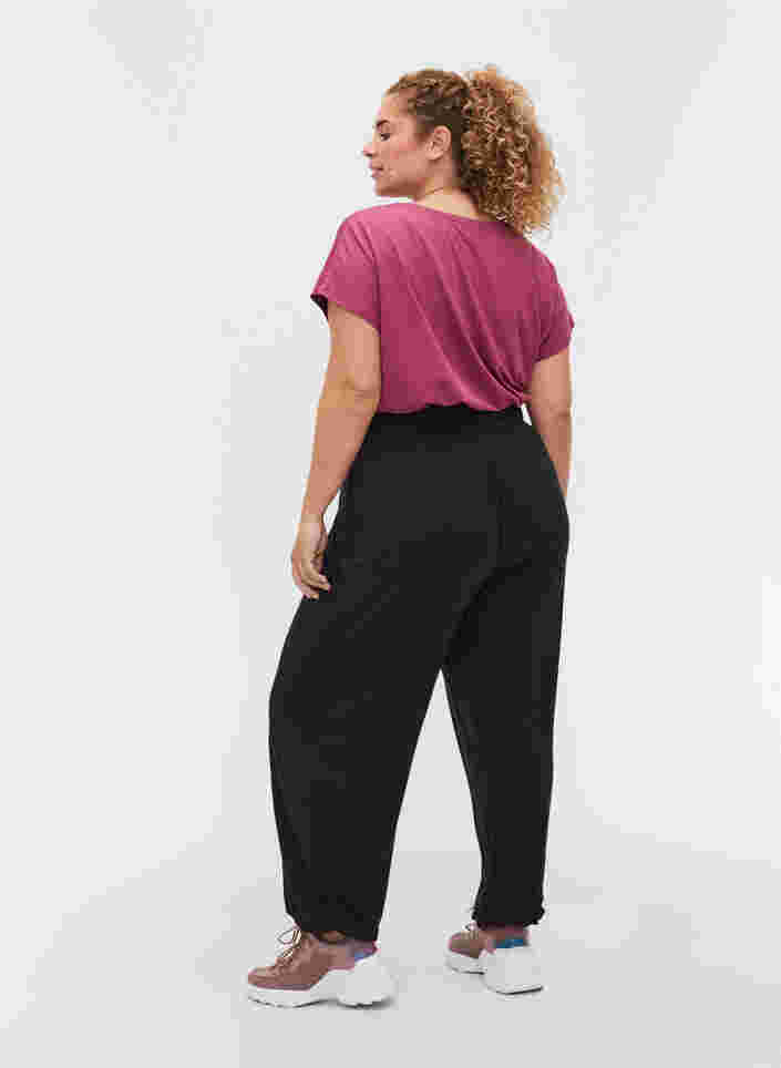 Pantalon, Black, Model image number 1