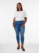 Jean crop Amy avec d&eacute;tails zipp&eacute;s, Bleu, Model image number 1