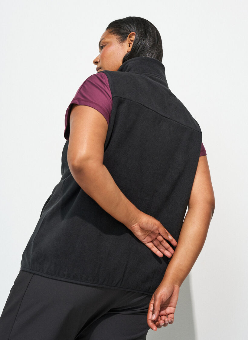Pantalon d&rsquo;entra&icirc;nement l&eacute;ger dot&eacute; de poches, Noir, Model image number 2