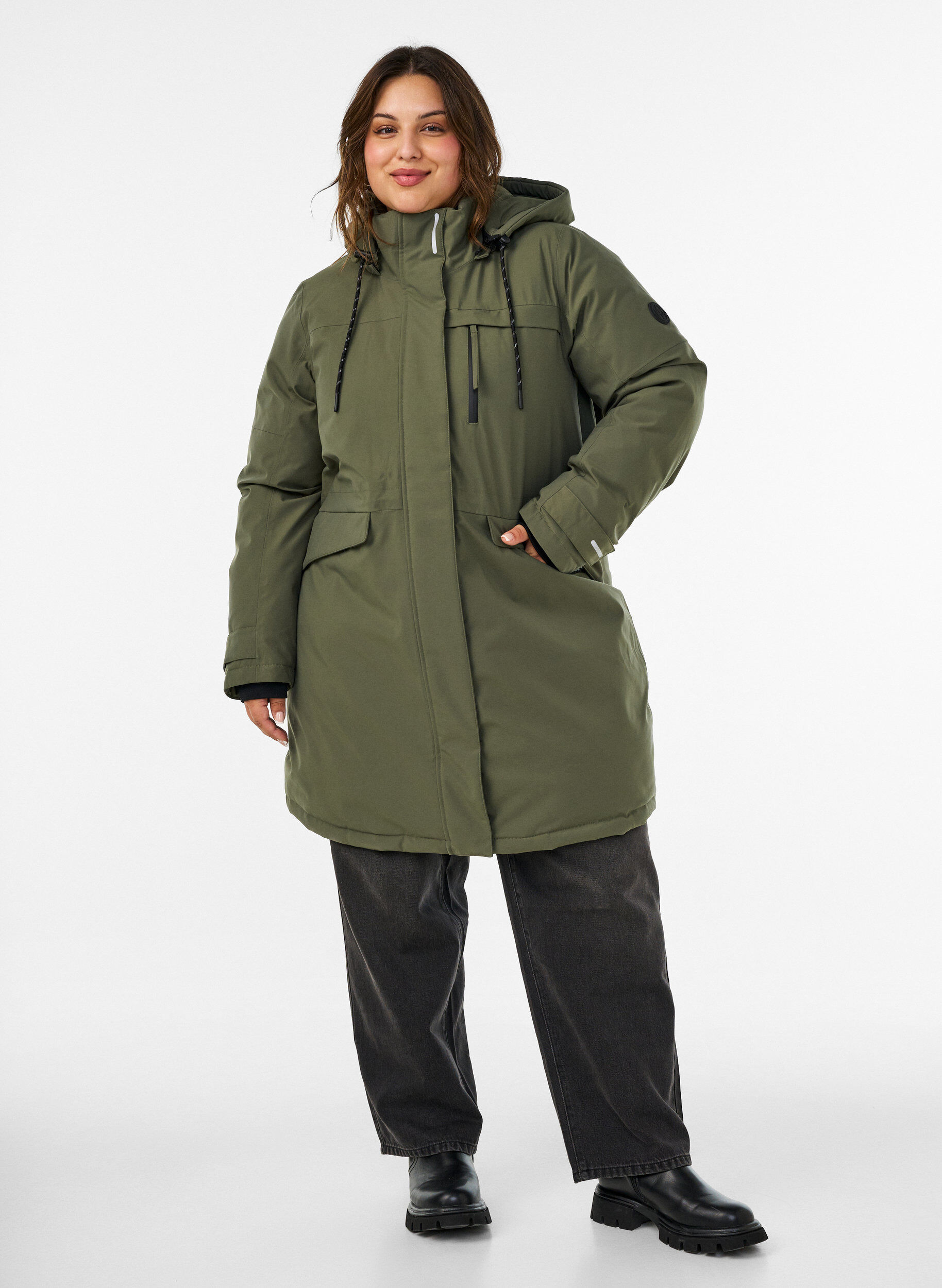 ZizziParka d&eacute;perlante avec capuche et d&eacute;tails fonctionnels, Vert, Model image number 1