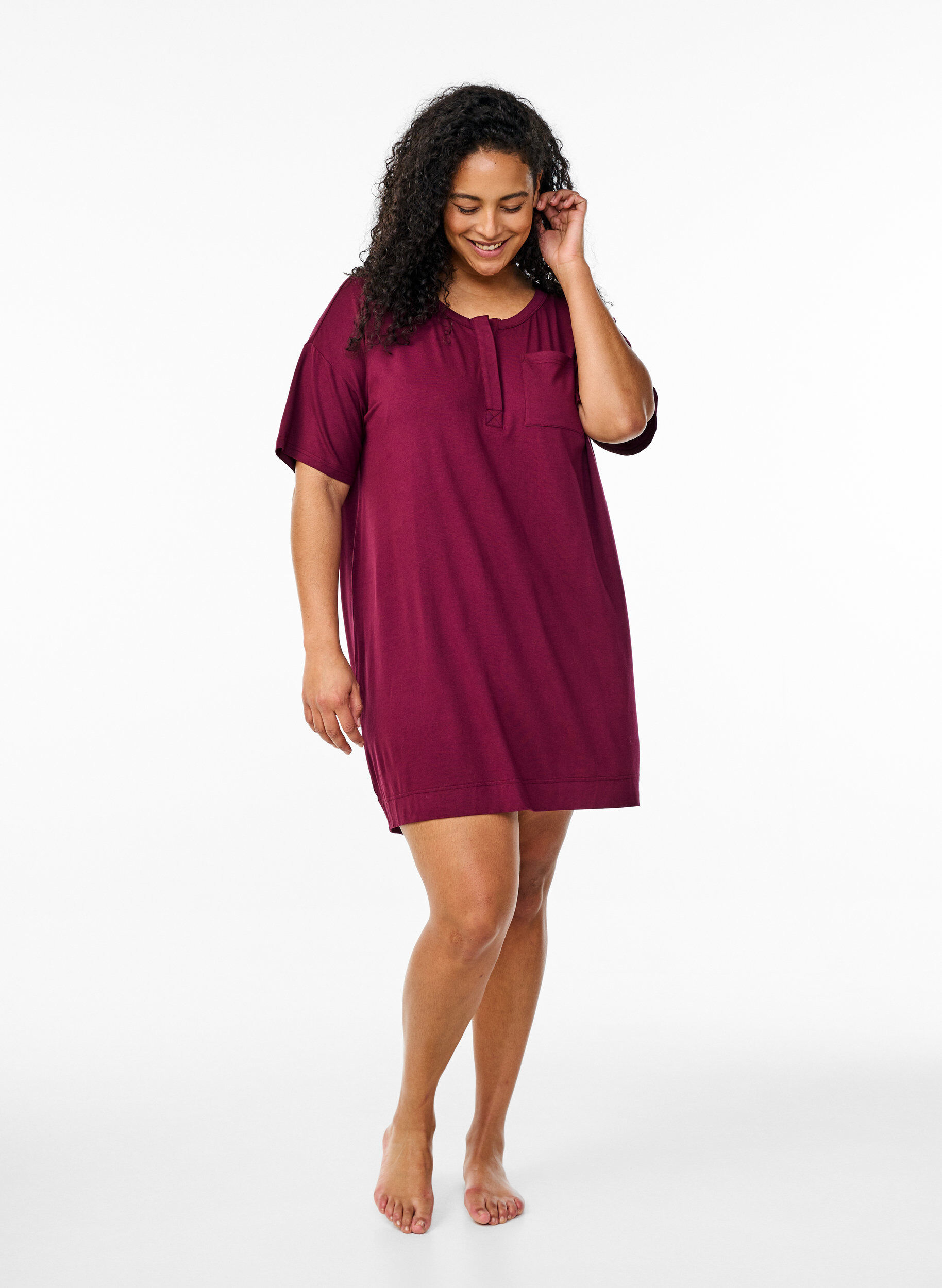 Zizzi Chemise de nuit manches courtes en viscose, Fig, Model image number 2