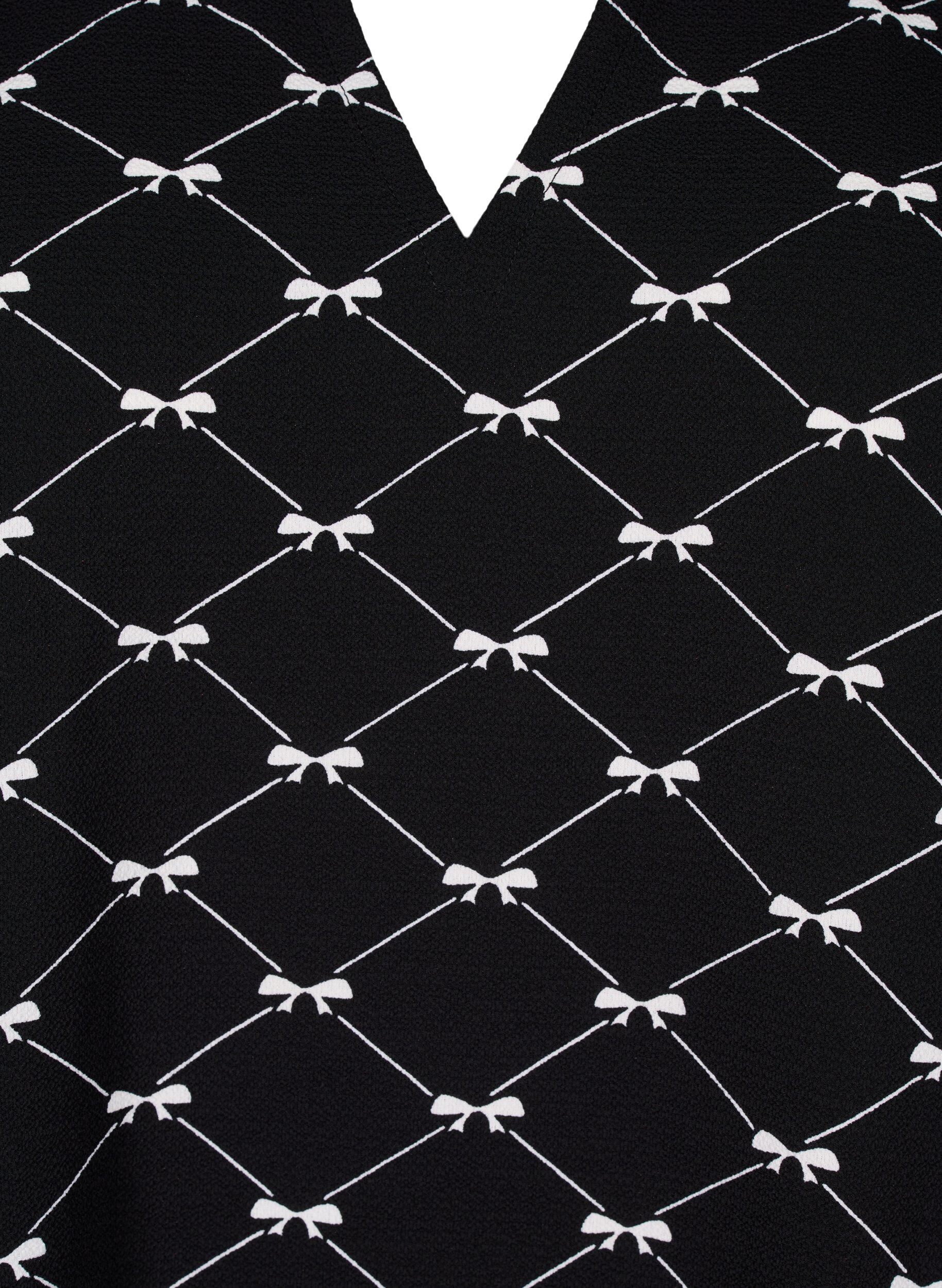 Zizzi Chemisier &agrave; col en V avec imprim&eacute; de n&oelig;ud, Black Bow AOP, Packshot image number 2