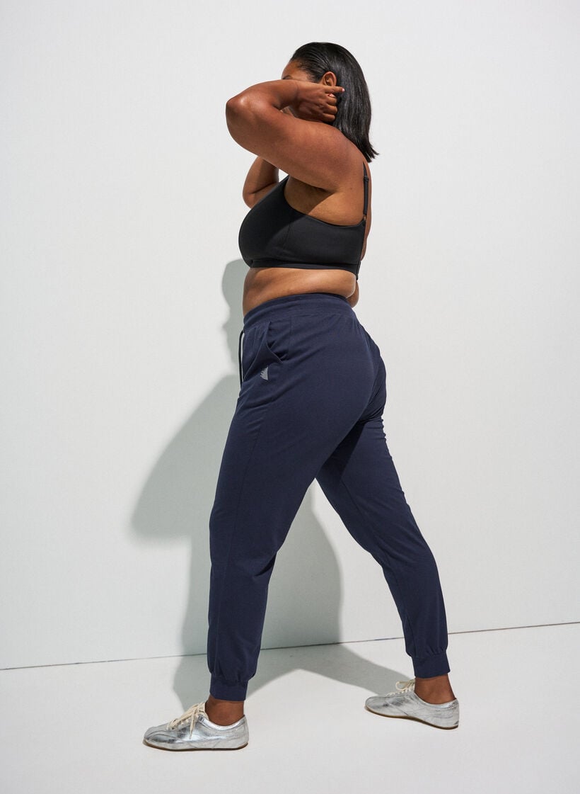 Pantalon de sport ample avec des poches, Bleu, Model image number 2