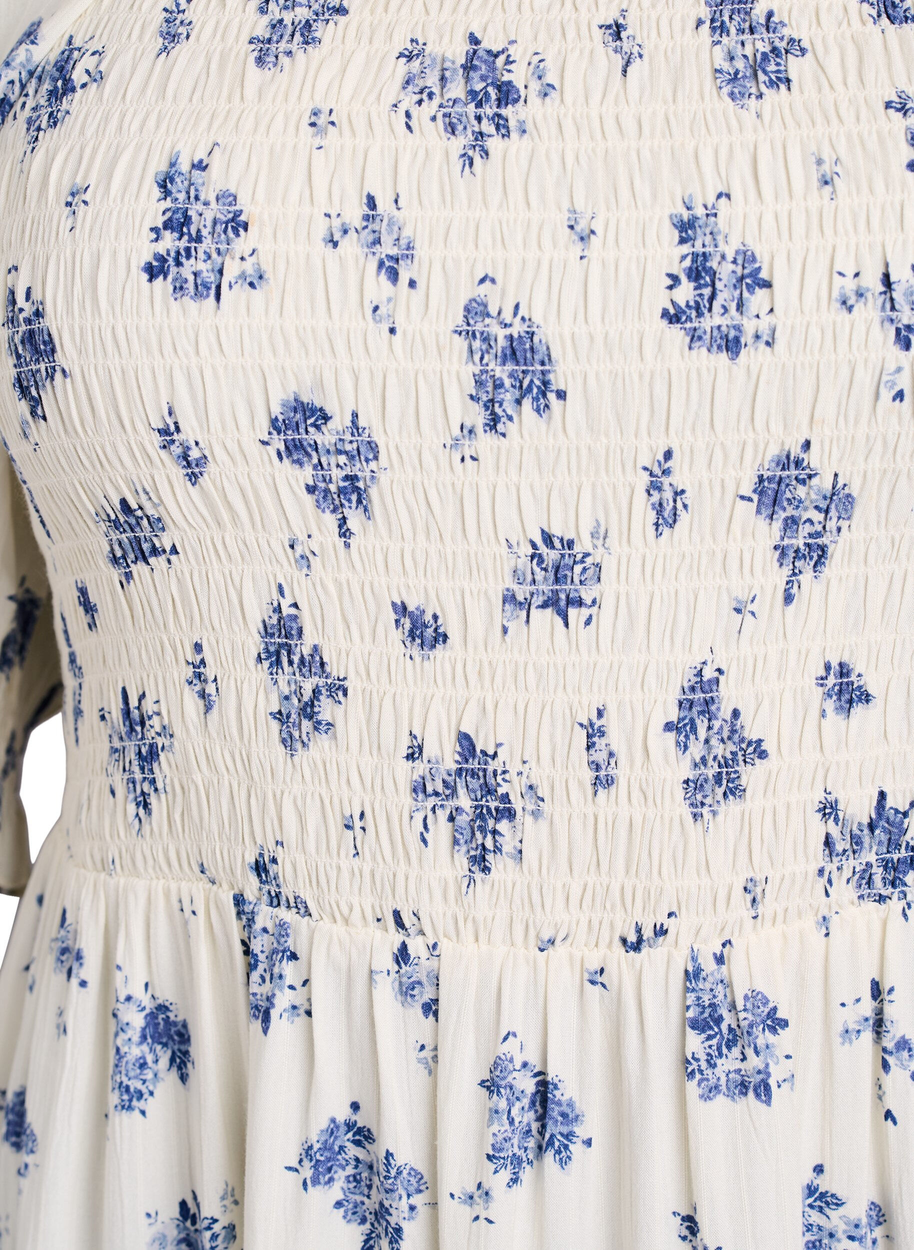 ZizziRobe midi en viscose &agrave; fleurs avec smock, Blanc, Packshot image number 2
