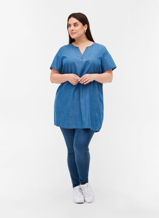 Tunique en jean à manches courtes en coton, Medium Blue Denim, Model image number 2