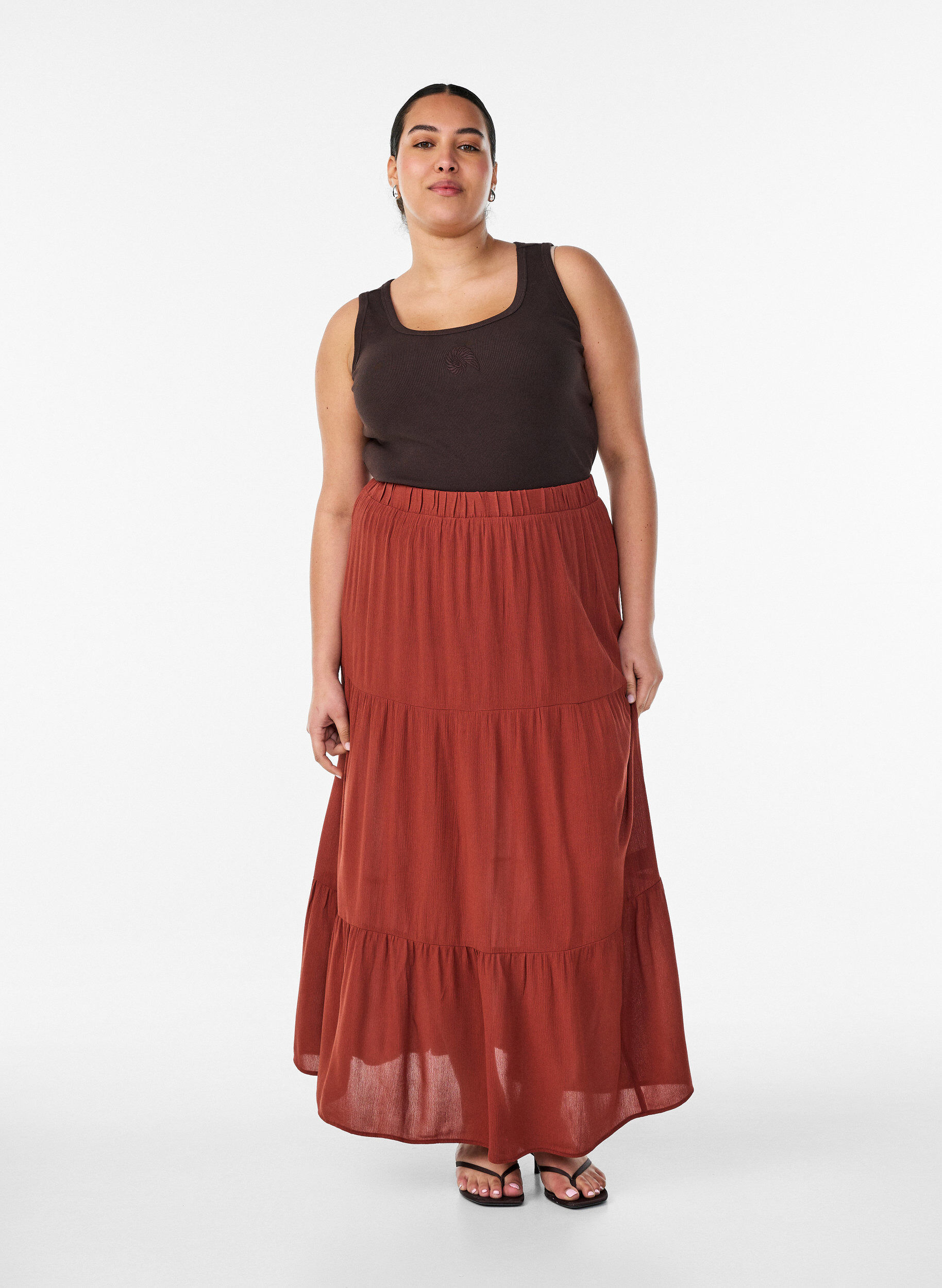 ZizziJupe longue &agrave; taille &eacute;lastiqu&eacute;e, Bordeaux, Model image number 0