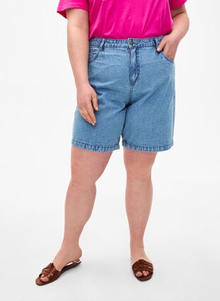 Shorts en jean taille haute, Light Blue Denim, Model image number 2