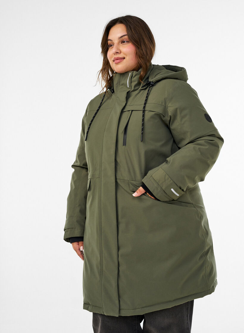 Parka d&eacute;perlante avec capuche et d&eacute;tails fonctionnels, Vert, Model image number 0