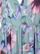 Bloemige maxi-jurk met schouderdetail, Chinois Green AOP, Packshot image number 2