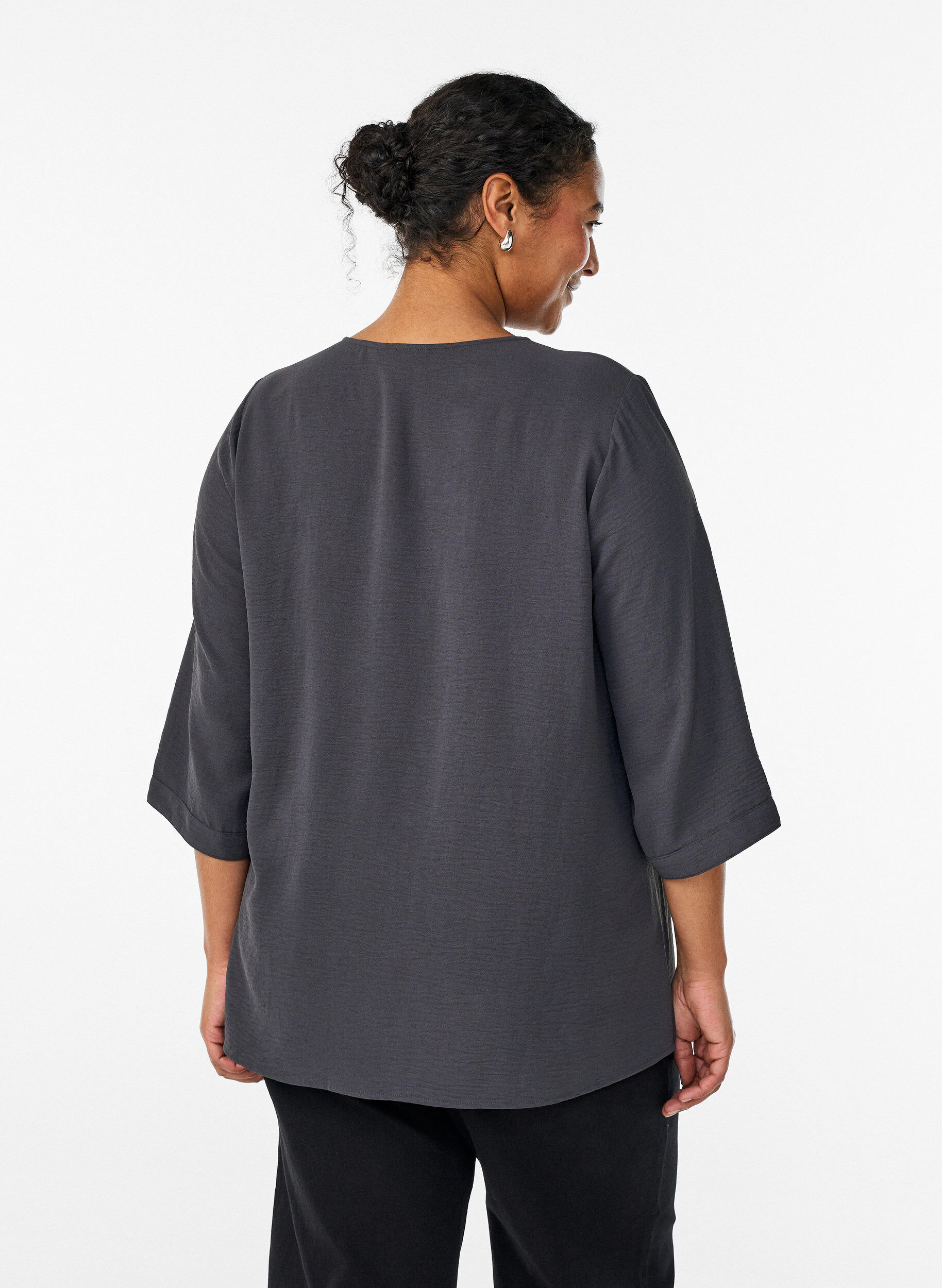 ZizziShirt blouse with V-neck and 3/4 sleeves, Dark Grey, Model image number 2