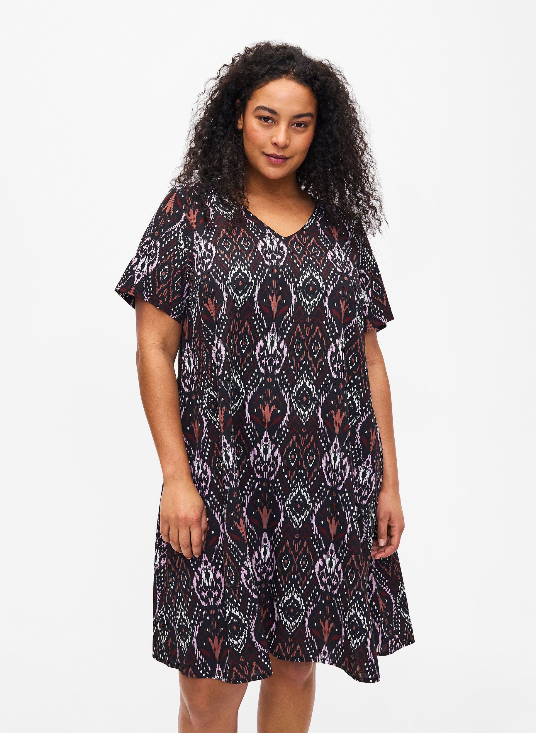 ZizziFLASH - Jurk met V-hals en print, Black Rose Ethnic, Model image number 0