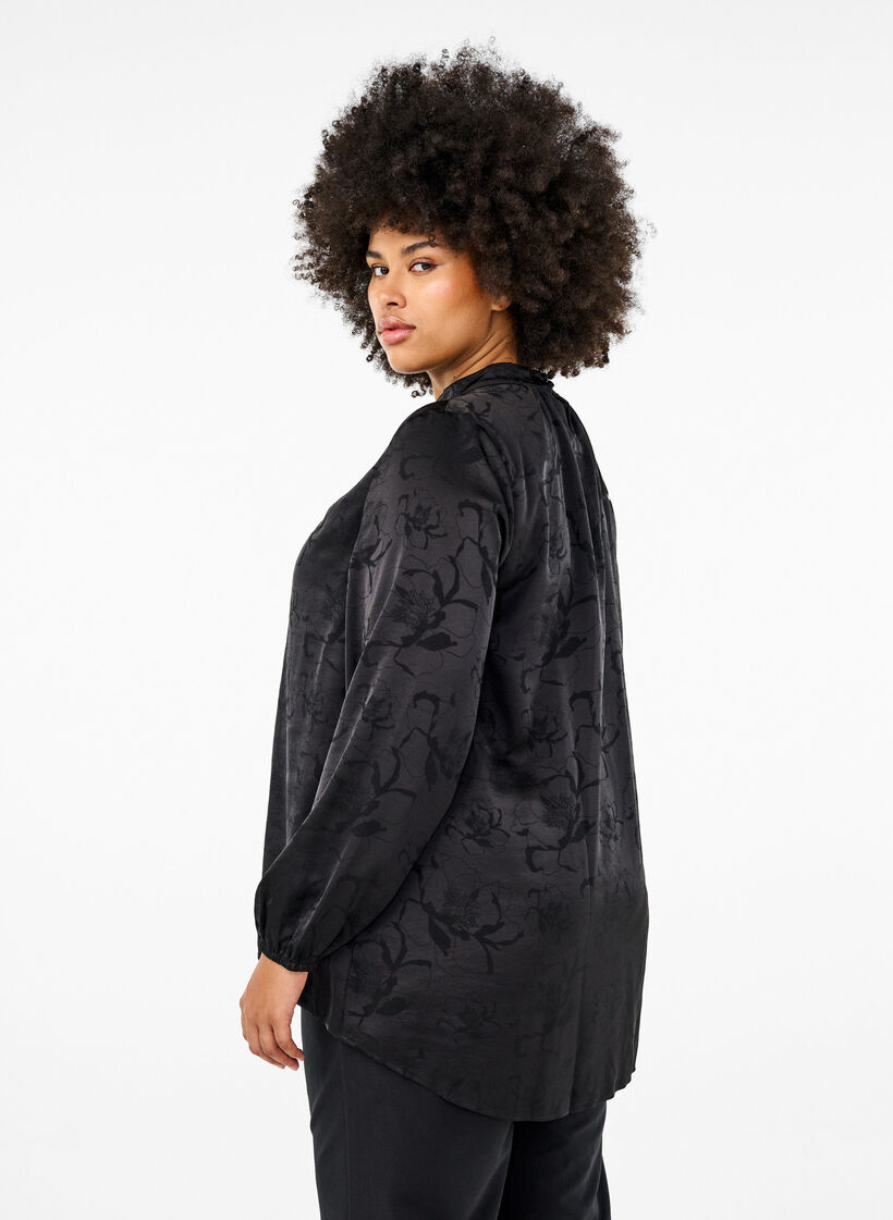 Satijnen blouse met ton-sur-ton patroon, Black, Model image number 1