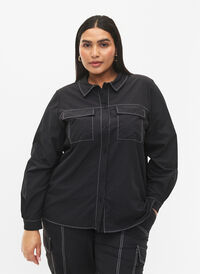 Chemise avec coutures contrastées, Black, Model