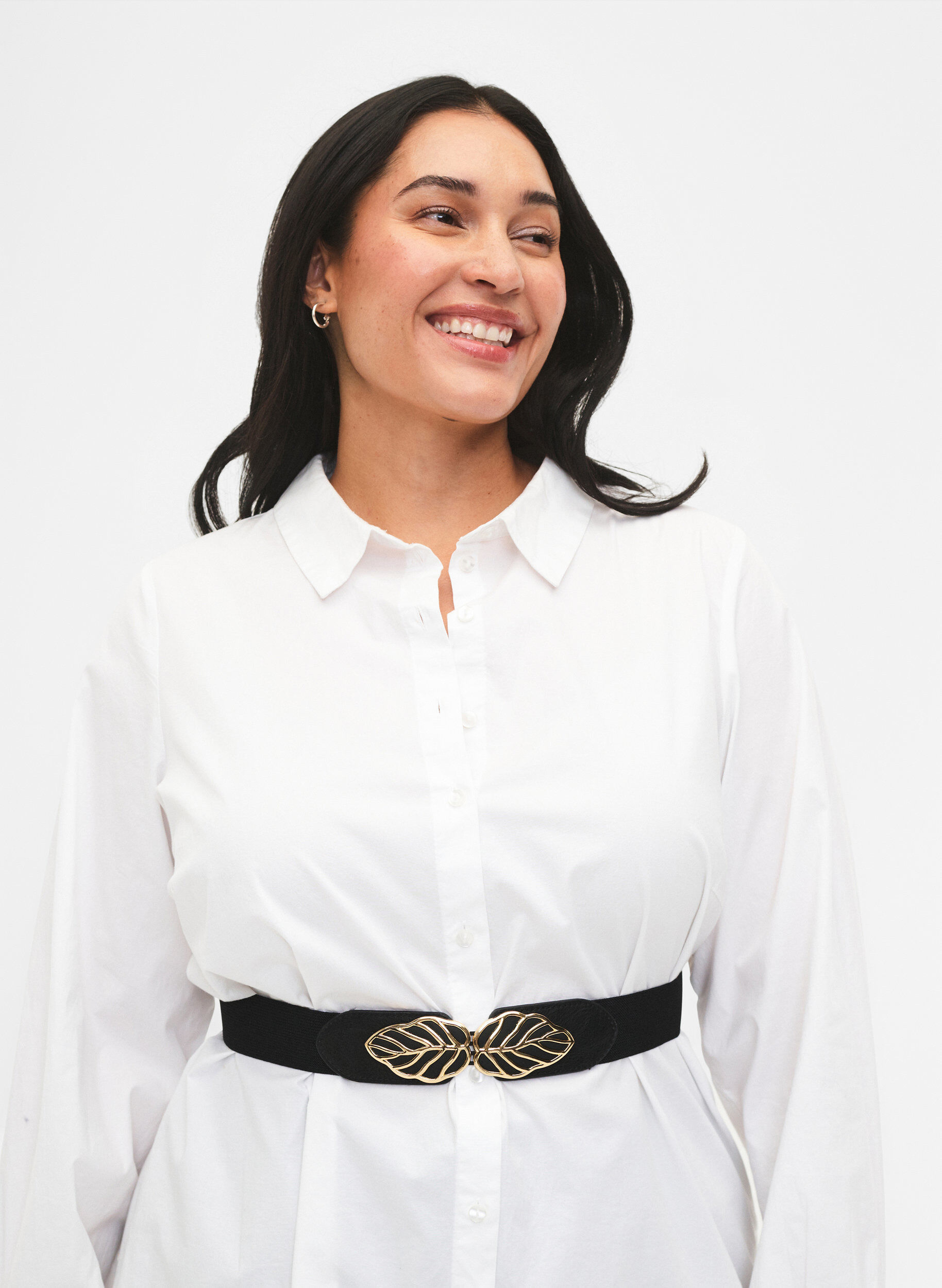 ZizziElastische taille riem met gouden gesp, Black, Model image number 0