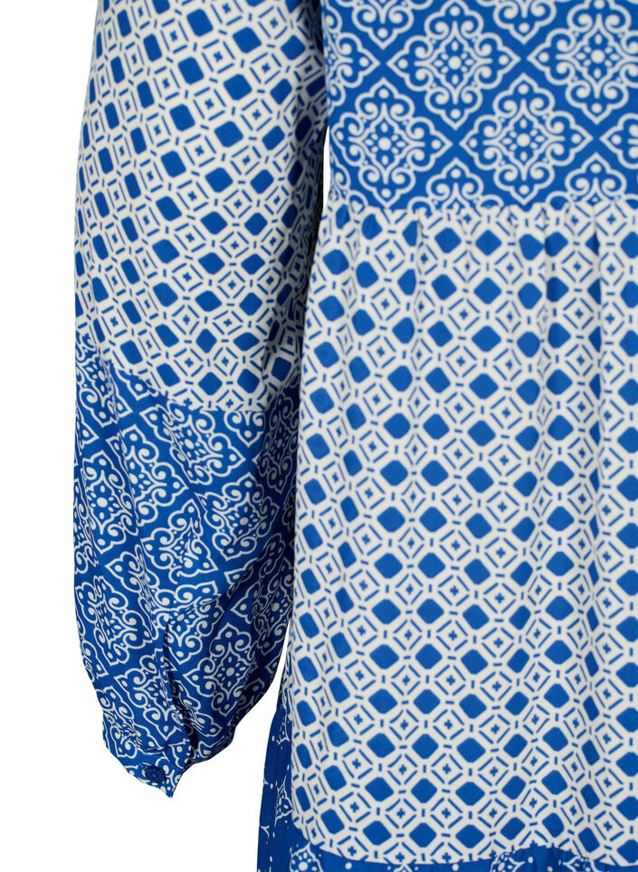 Robe trap&egrave;ze avec motifs et lignes de coupe, Blue AOP, Packshot image number 3