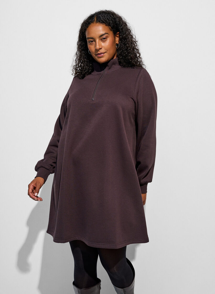Sweatshirtjurk met hoge ribkraag en rits, Bruin, Model image number 0