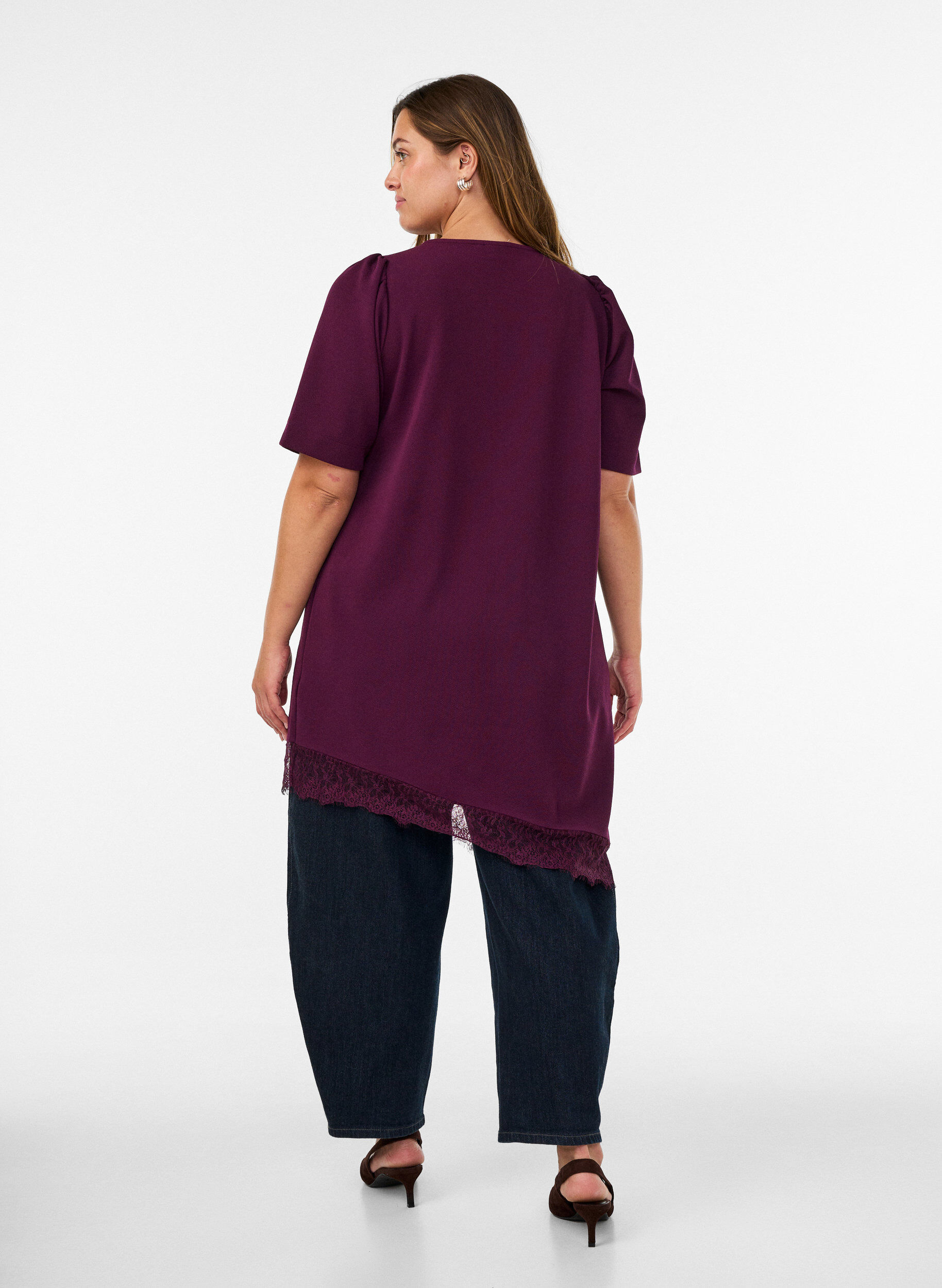 ZizziTunique avec bordure en dentelle asym&eacute;trique, Violet, Model image number 2