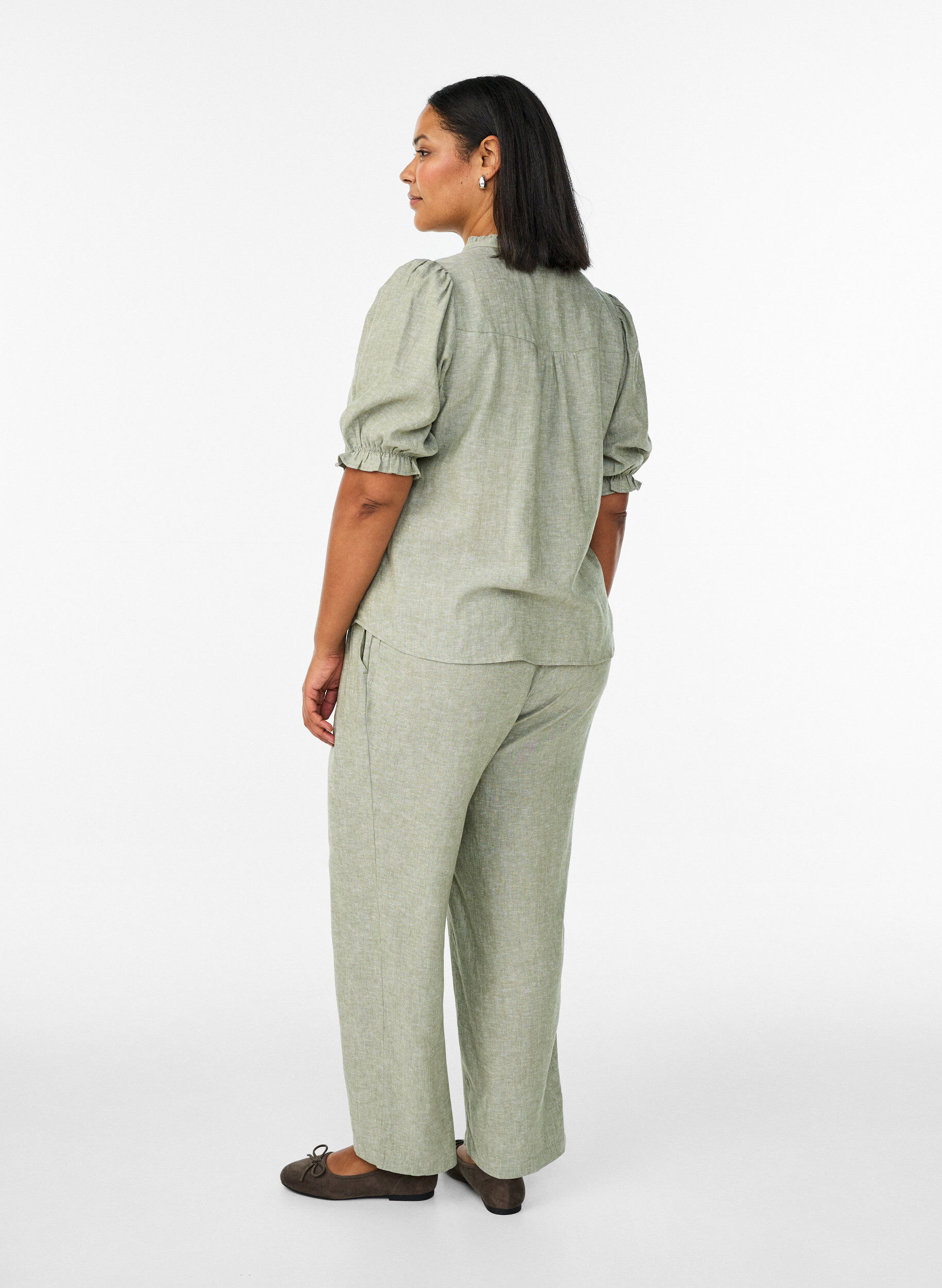 ZizziLinnen en viscose broek met losse pasvorm, Groen, Model image number 2