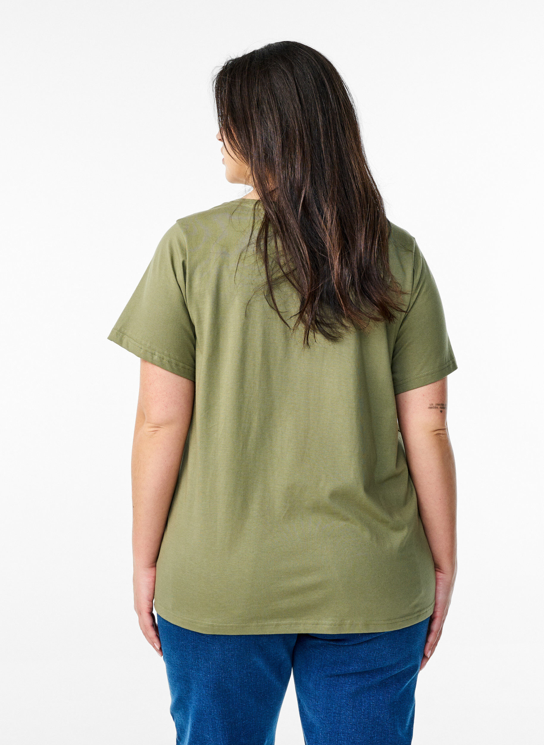 Zizzi T-shirt en coton biologique avec poche de poitrine, Vert, Model image number 2