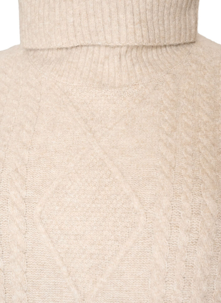 D&eacute;bardeur en maille torsad&eacute;e avec col roul&eacute;, Beige, Packshot image number 2