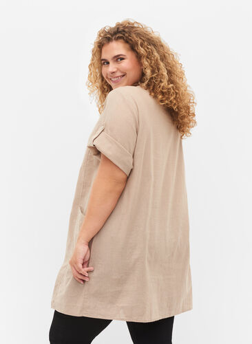 Tunique en coton à manches courtes avec poches, Simply Taupe, Model image number 1
