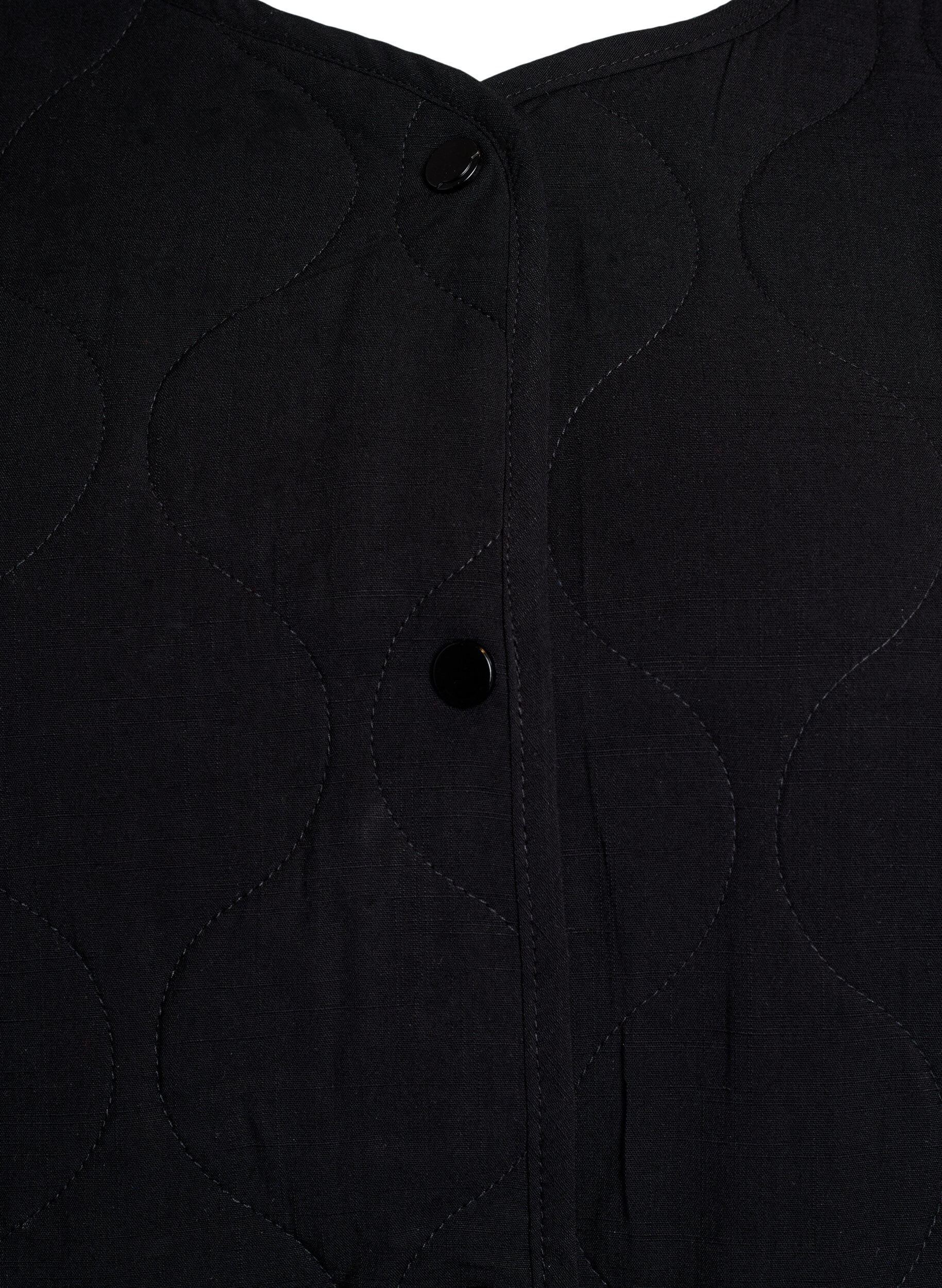 Zizzi Veste matelass&eacute;e avec boutons et poches, Noir, Packshot image number 2