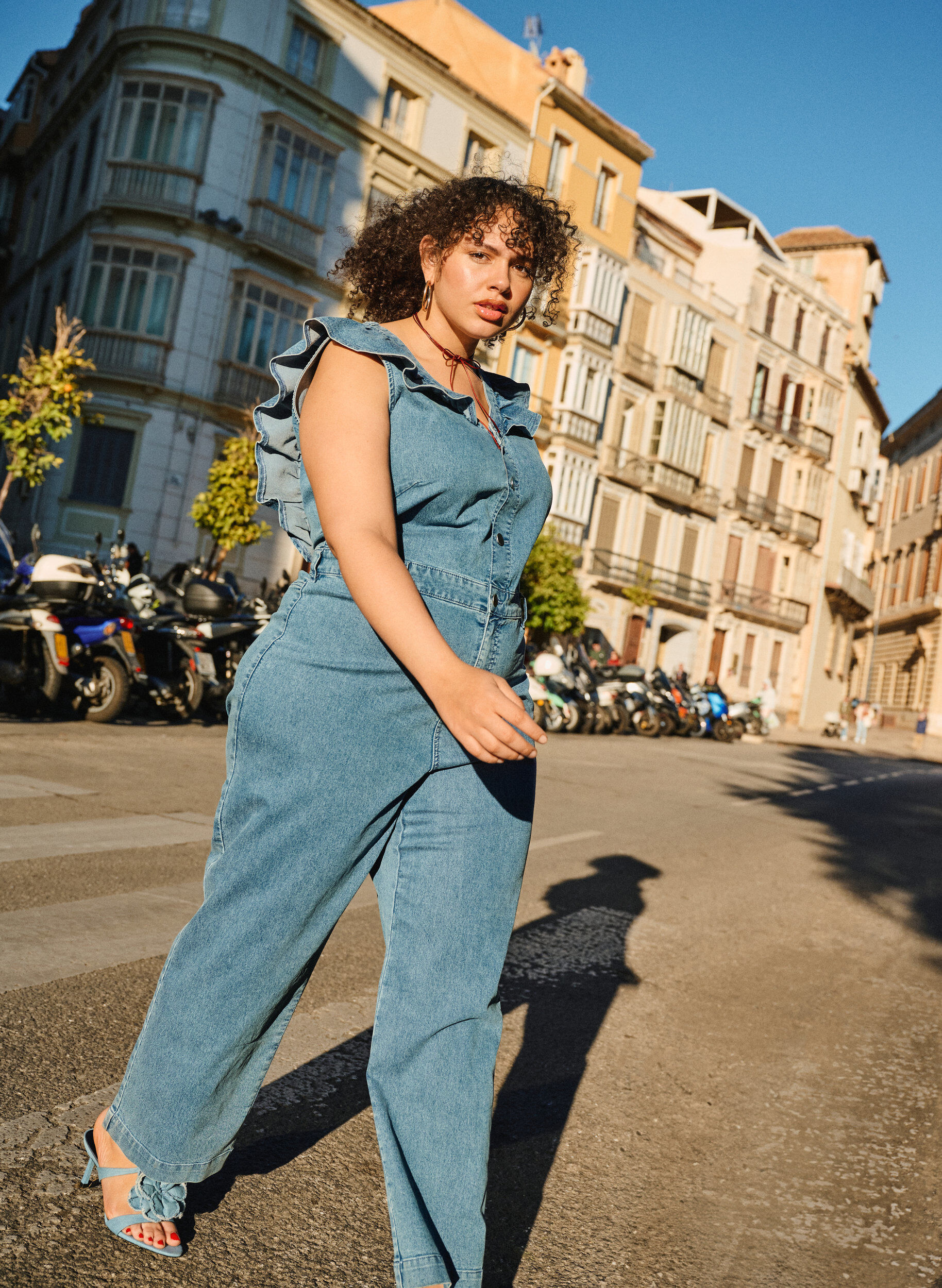 ZizziDenim jumpsuit met ruches, Light Blue Denim, Image image number 0