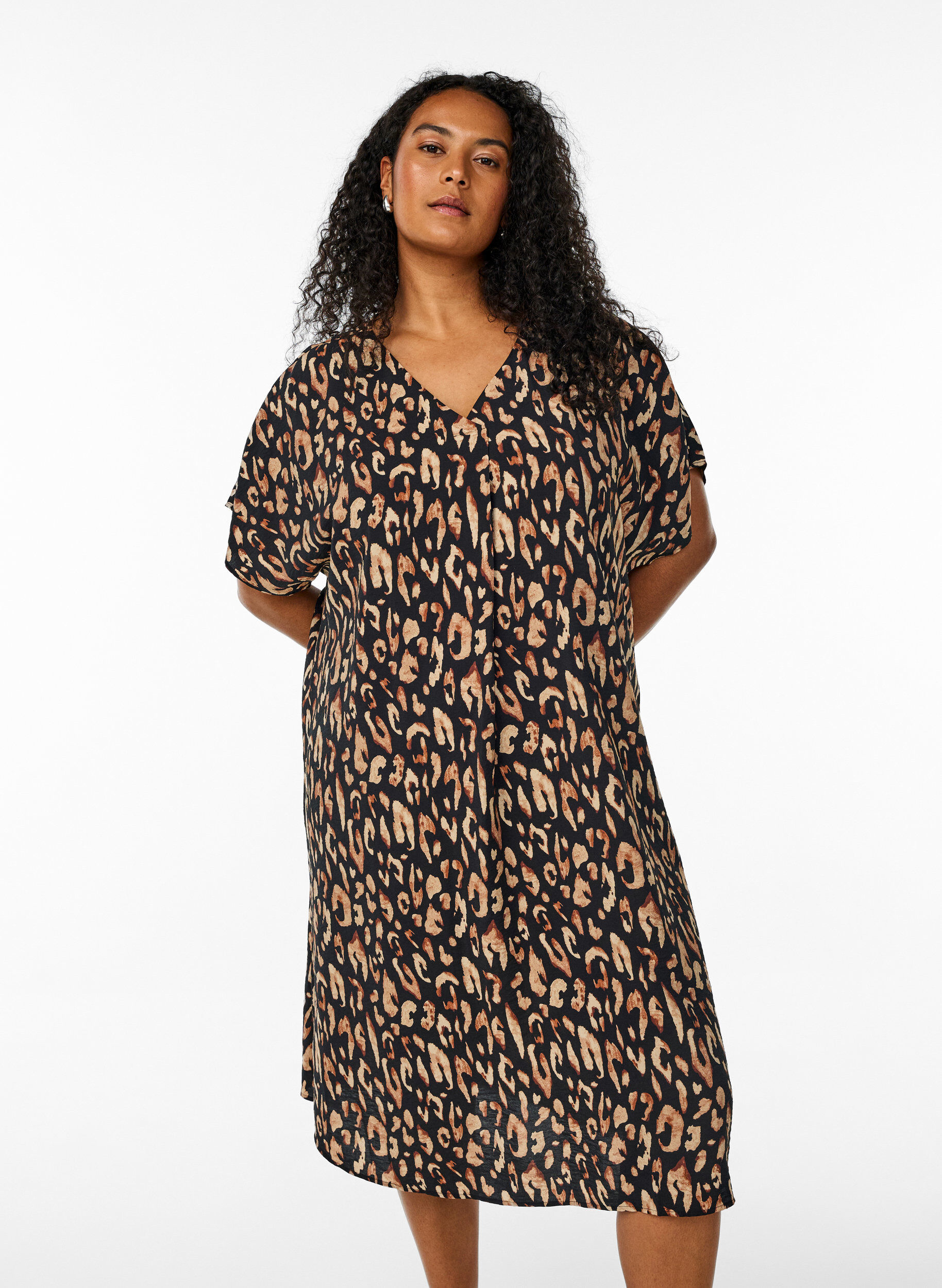 ZizziJurk met V-hals van viscose, Zwart, Model image number 0