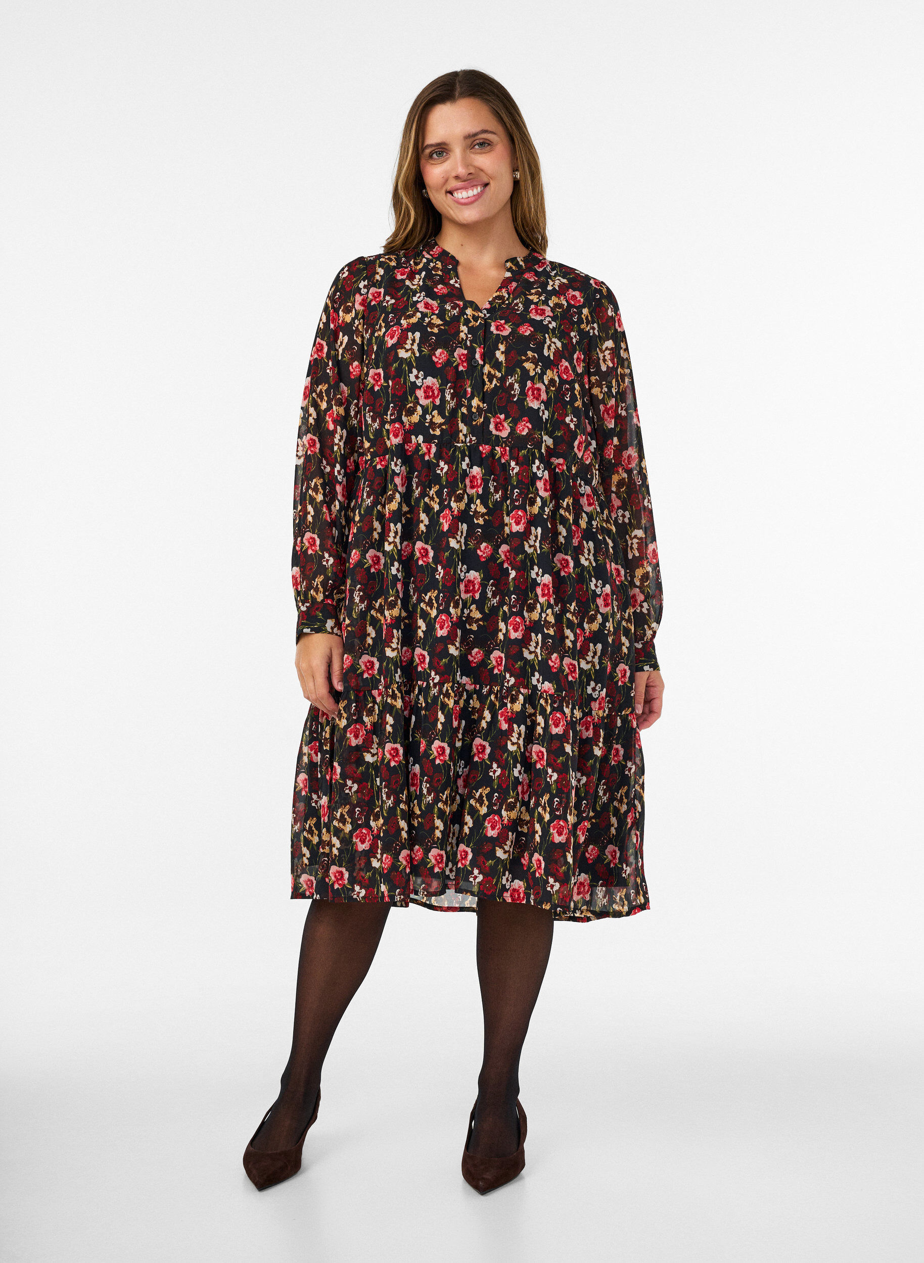 Robe &agrave; imprim&eacute; int&eacute;gral et volant superpos&eacute;, Noir, Model