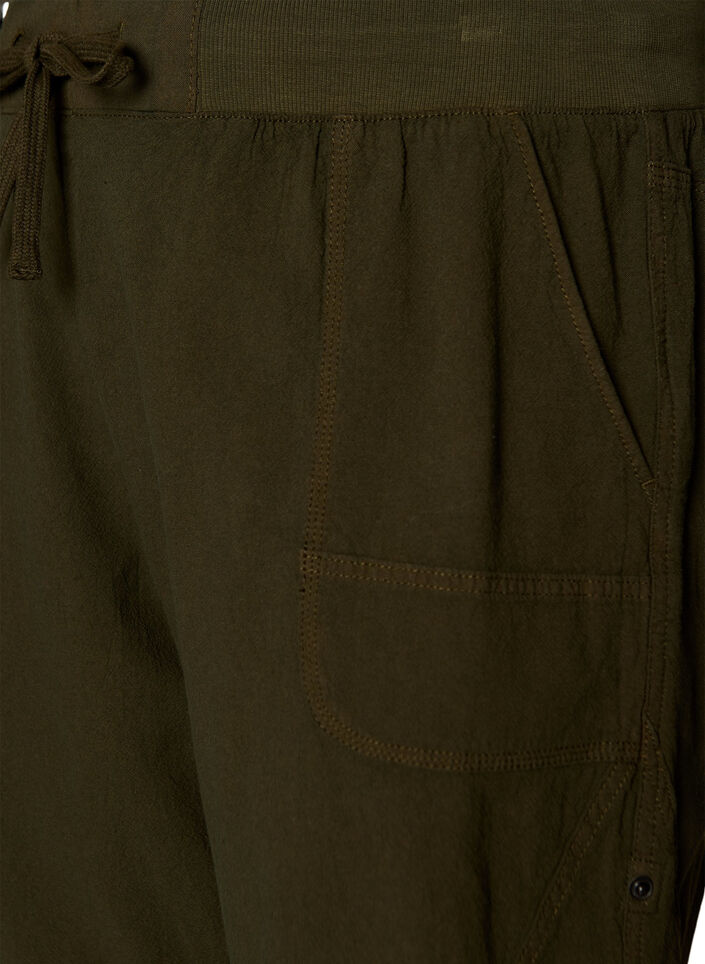 Short en coton ample avec poches, Vert fonc&eacute;, Packshot image number 2