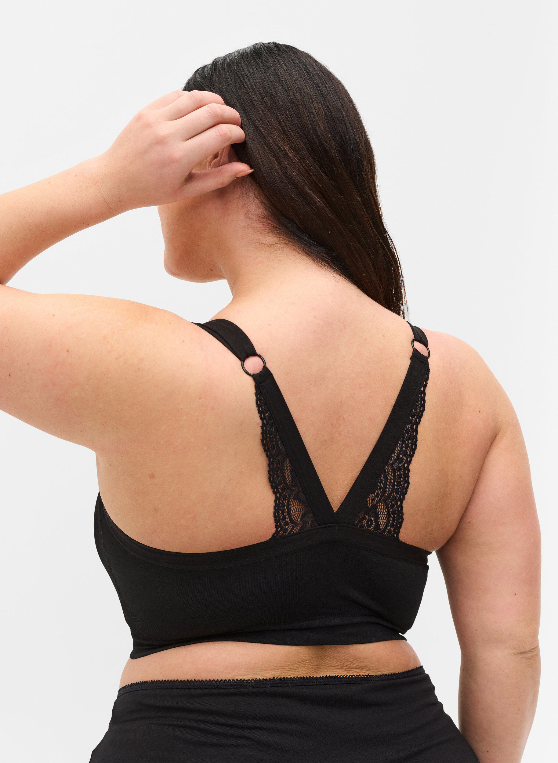 Zizzi Soutien-gorge souple avec dos en dentelle, Black, Model image number 1