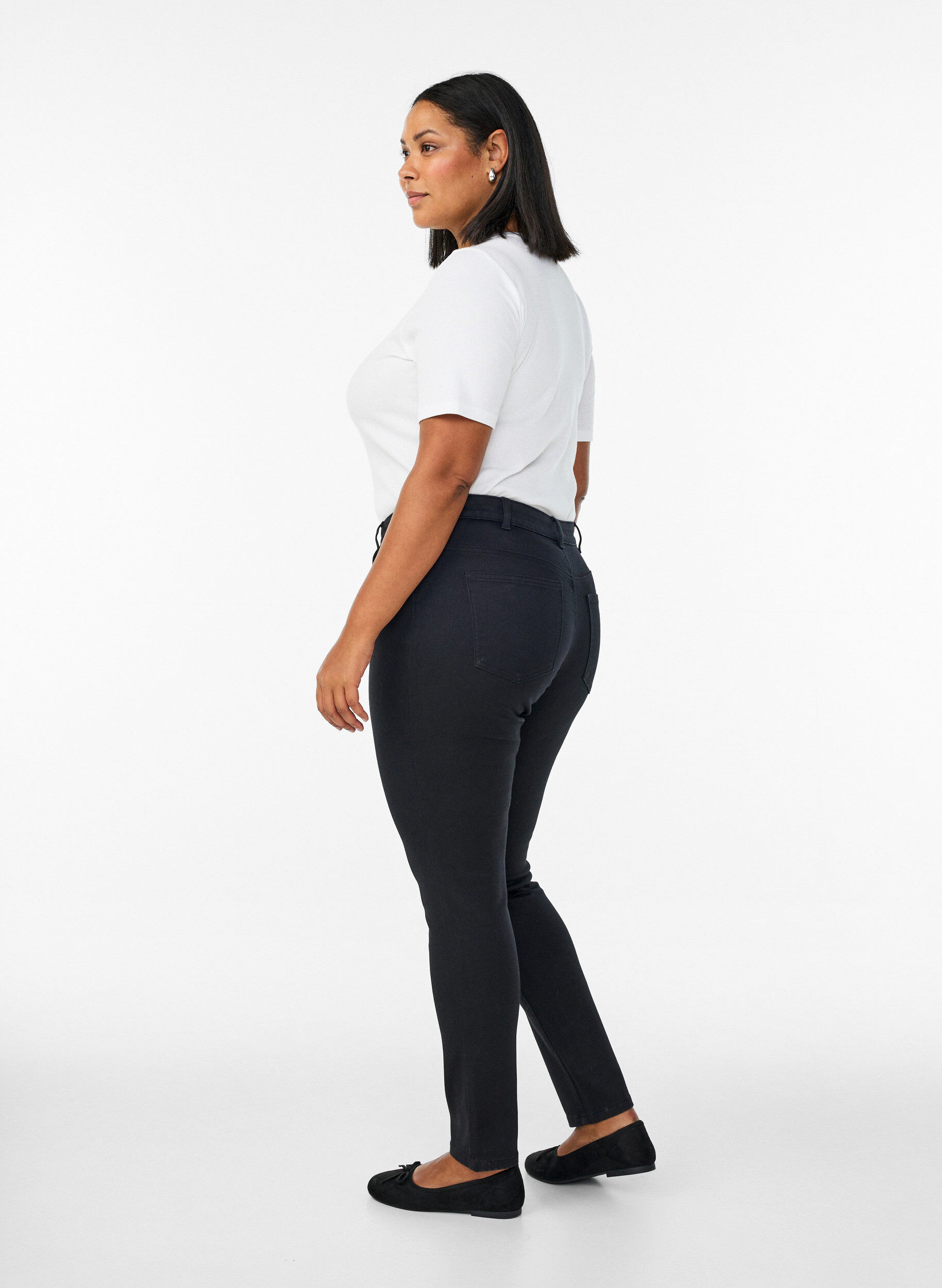 ZizziSlim fit Emily jeans met normale taille, Zwart, Model image number 1