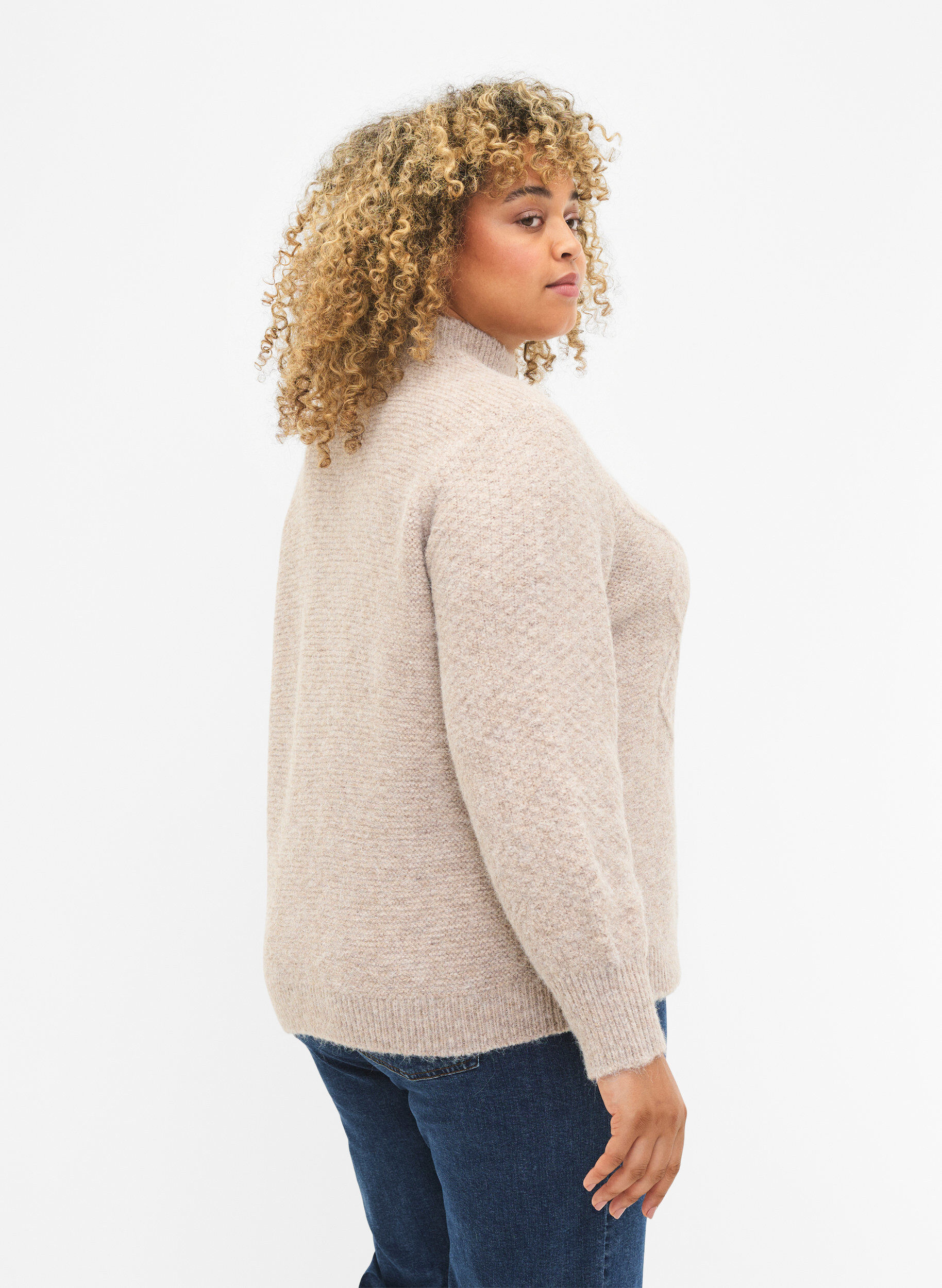Zizzi Pull en tricot &agrave; motifs avec col roul&eacute;, Simply Taupe Mel., Model image number 1