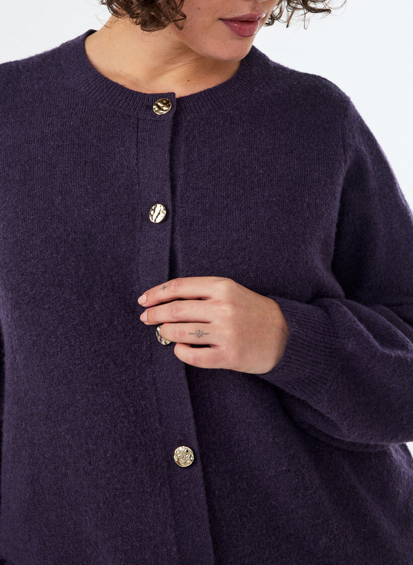 Cardigan in zacht breisel met goudkleurige knopen, Paars, Model image number 3