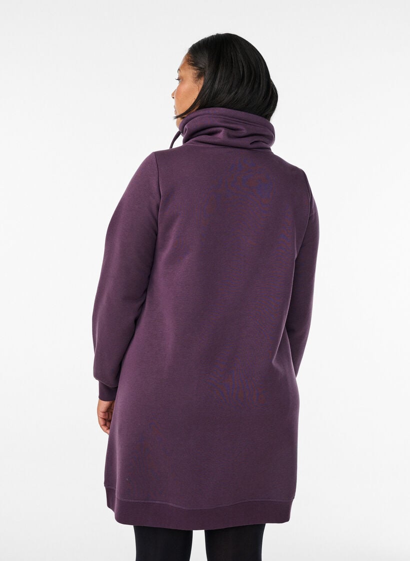 Kort sweatshirt jurk met hoge kraag en zakken, Paars, Model image number 2