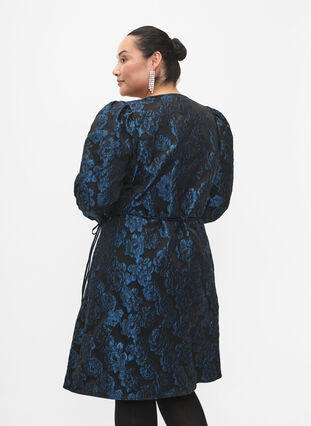 Robe portefeuille en jacquard avec manches 3/4, Black Blue, Model image number 1