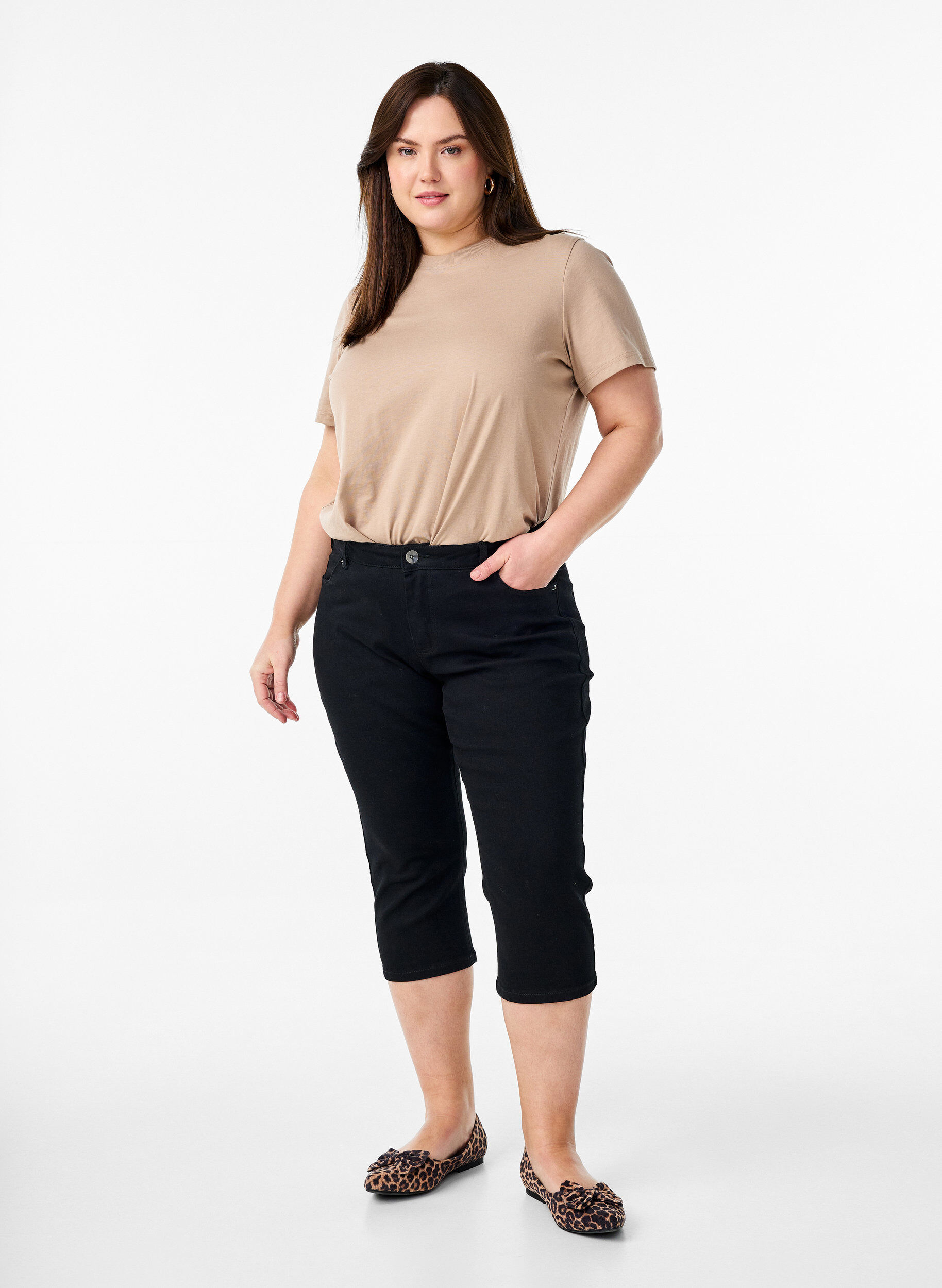 Emily slim fit denim capribroek, Zwart, Model