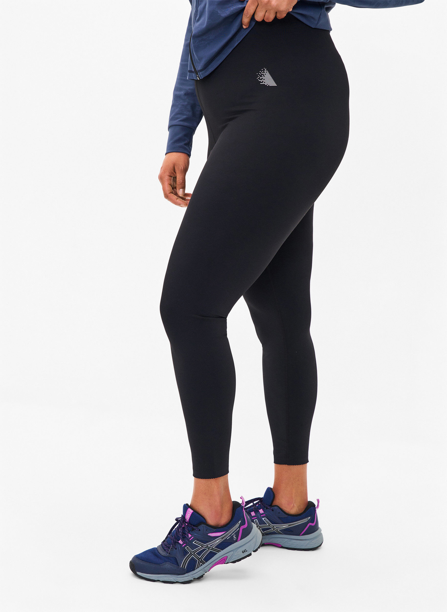 Leggins d'exercice court avec poche, Noir, Model