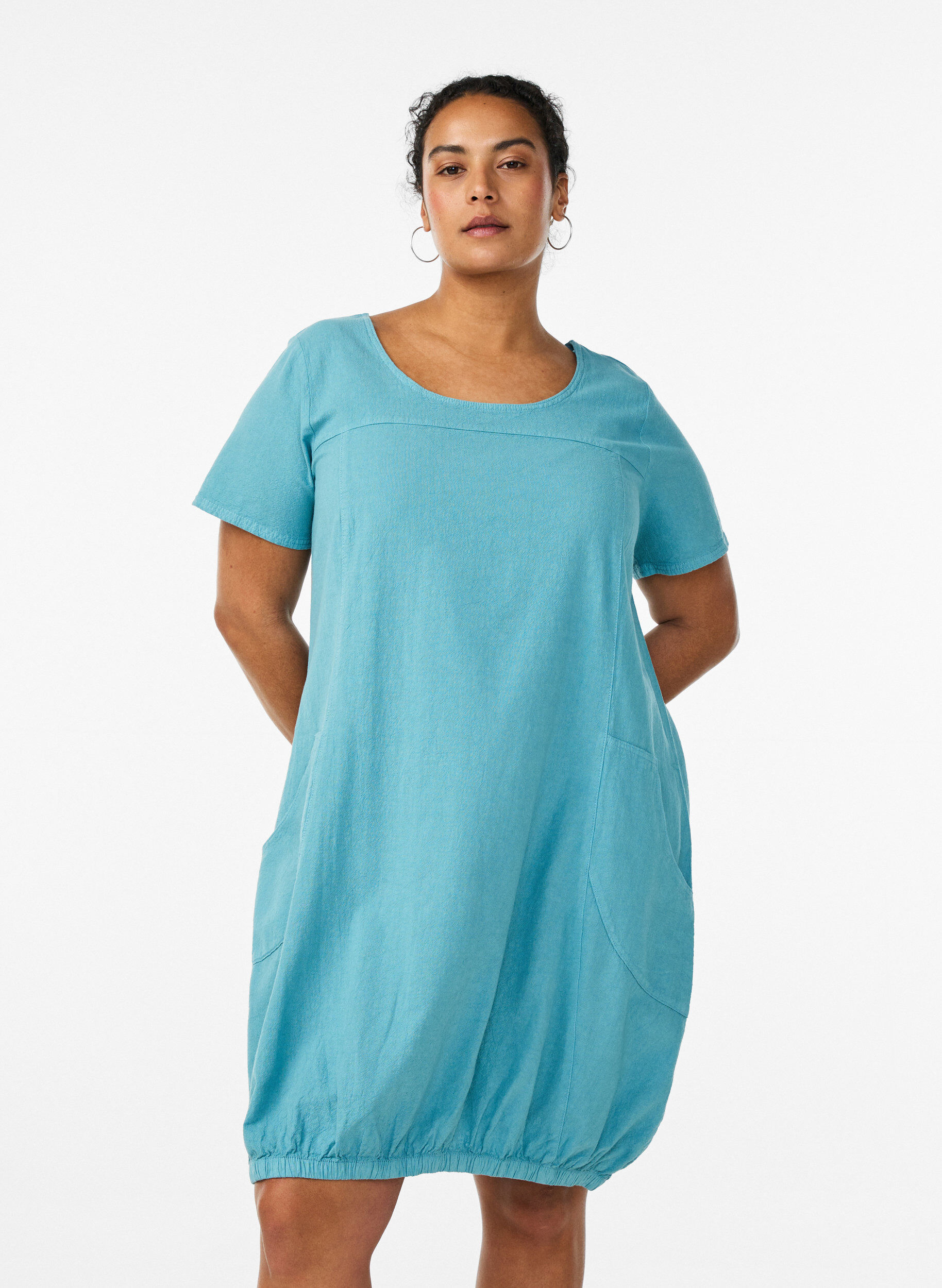 Robe en coton &agrave; manches courtes, Bleu Clair, Model